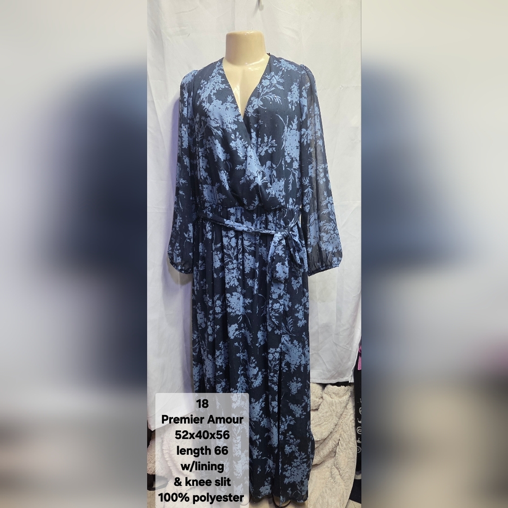 Elegant Floral Blue Maxi Dress